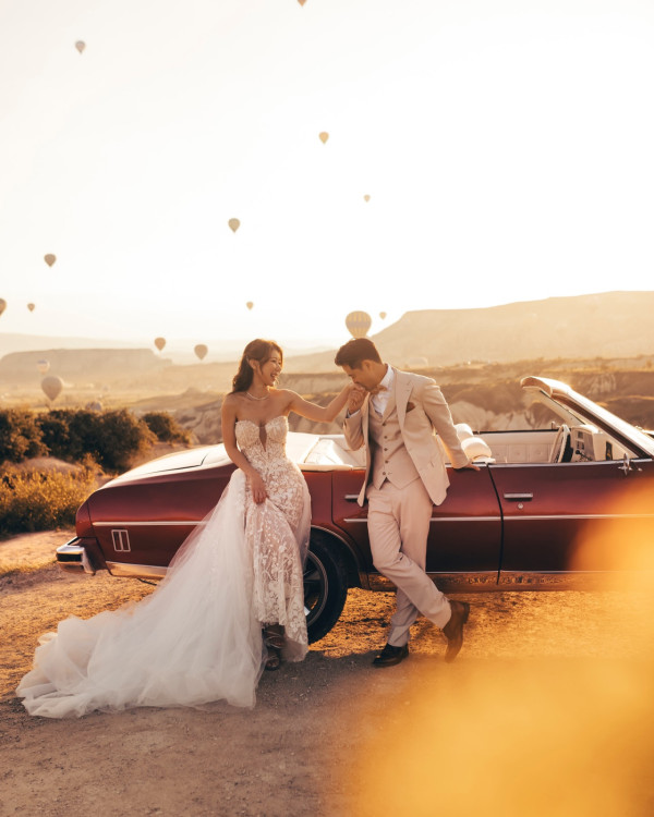 前TVB咪神過大禮排場奢華晒驚人財力！金器堆滿屋巨型流星錘龍鳳鈪粗過手臂