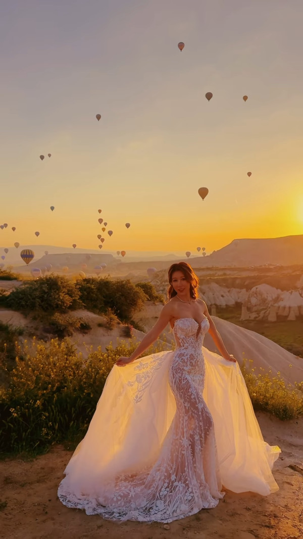 前TVB咪神過大禮排場奢華晒驚人財力！金器堆滿屋巨型流星錘龍鳳鈪粗過手臂