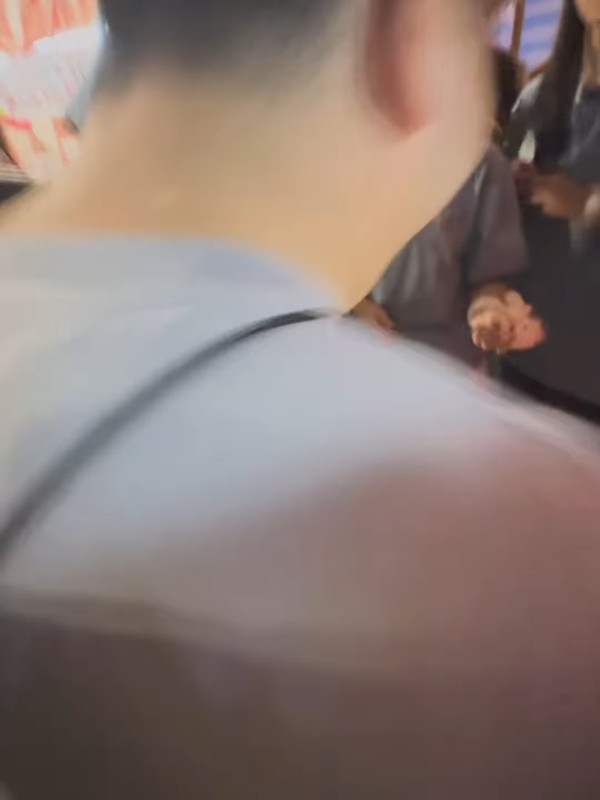 姜濤化身「市民姜先生」現身維園年宵！包到冚幫襯中學生檔口仍被認出：係咪姜濤