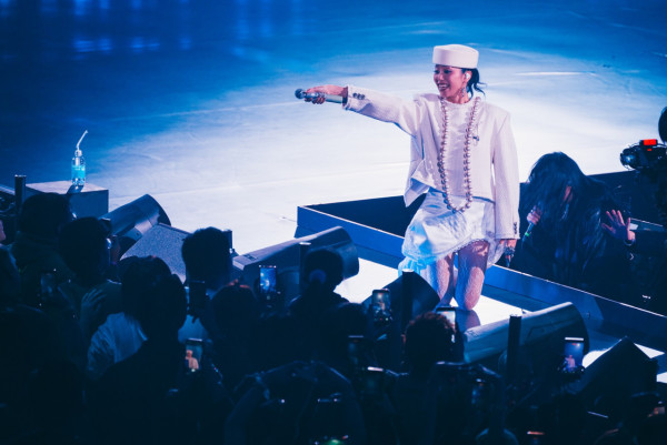 JACE陳凱詠紅館演唱會｜半百藝人好友到場力撐！近8成入座率無懼惡意抨擊滯銷