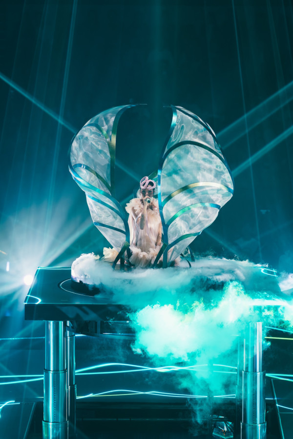 JACE陳凱詠紅館演唱會｜半百藝人好友到場力撐！近8成入座率無懼惡意抨擊滯銷