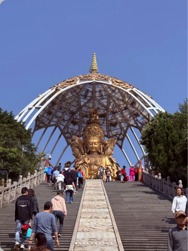 大華興寺(圖片來源:小紅書@豬柳蛋麥滿分走豬) 【深圳行大運5大秘境】鹽田龍崗1日遊︰8米發財樹打卡、拜金觀音深圳最高旺足全年