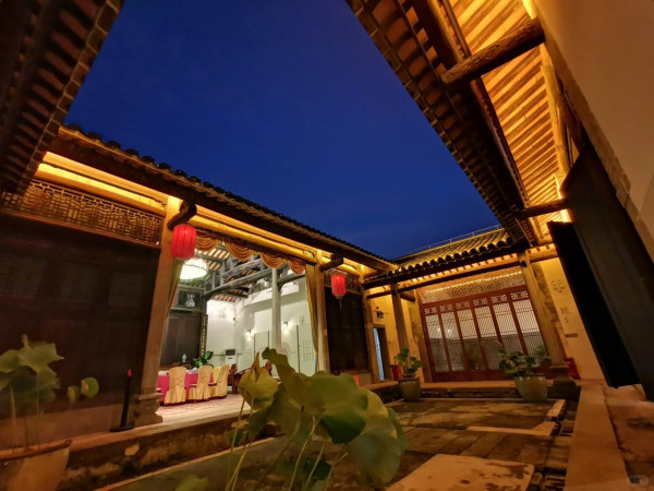 大田世居(圖片來源:小紅書@大田賴掌櫃) 【深圳行大運5大秘境】鹽田龍崗1日遊︰8米發財樹打卡、拜金觀音深圳最高旺足全年