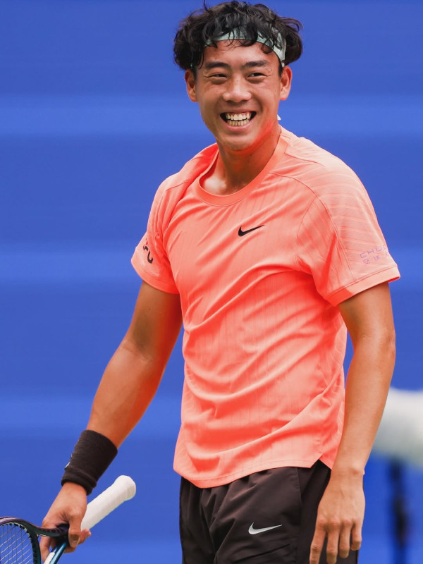 陳康堤傳疑似暗撻「網球一哥」黃澤林？傳爸爸陳奕迅親自做媒人 去年分手情斷混血男模