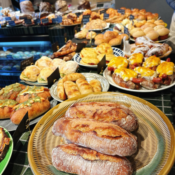 福岡麵包店推介｜10間必訪職人神店排隊都食！網民激讚明太子法包、麝香葡萄包 