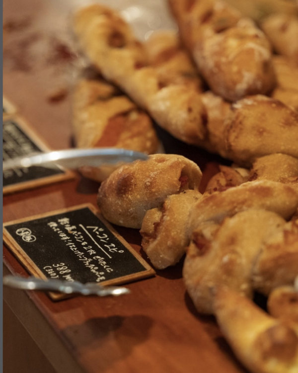 福岡麵包店推介｜10間必訪職人神店排隊都食！網民激讚明太子法包、麝香葡萄包 