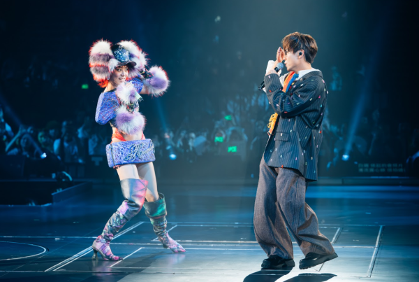 JACE陳凱詠紅館演唱會尾場！嘉賓林家謙鍾雪瑩掀高潮 眼濕濕哽咽：口話支持但入場就冇人