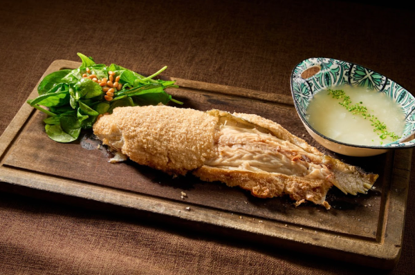 【荔枝角美食】荔枝角Rustico推西班牙風創意賀年菜 必食打卡火焰燒雞／深海螯蝦燴飯