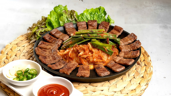 人氣韓食餐廳品牌全新登陸D2 Place 招牌醬豬手$188限時優惠/人蔘雞湯/芝士排骨