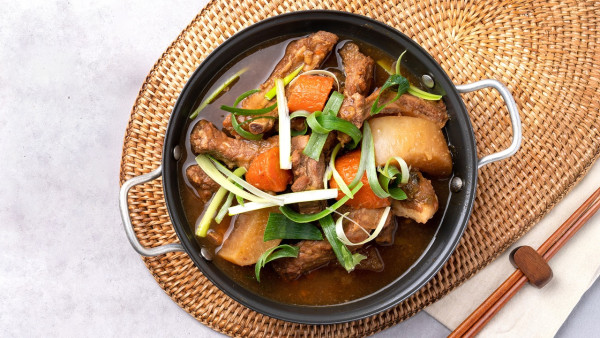 人氣韓食餐廳品牌全新登陸D2 Place 招牌醬豬手$188限時優惠/人蔘雞湯/芝士排骨