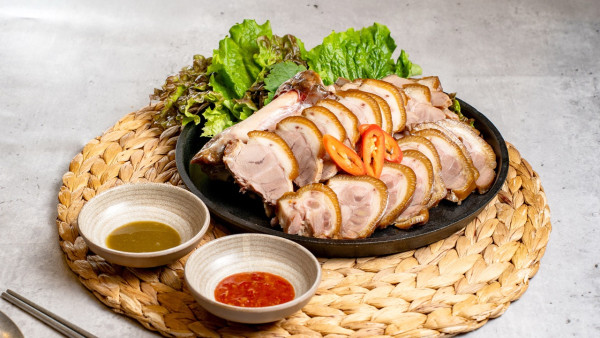 人氣韓食餐廳品牌全新登陸D2 Place 招牌醬豬手$188限時優惠/人蔘雞湯/芝士排骨