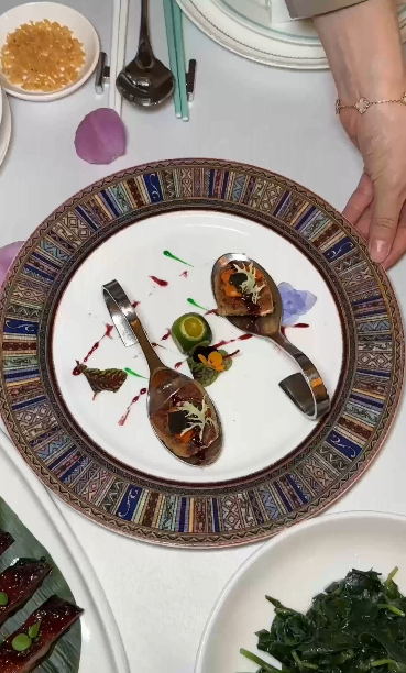 【深圳地鐵13號線】8大沿線美食推介 高CP值海鮮盛宴/藍鰭吞拿魚刺身/現拆蟹肉 