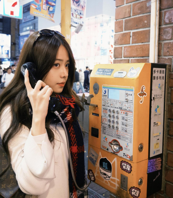 港姐冠軍罕有開金口獲力捧做歌手？人靚聲甜驚艷網民：2026樂壇新人