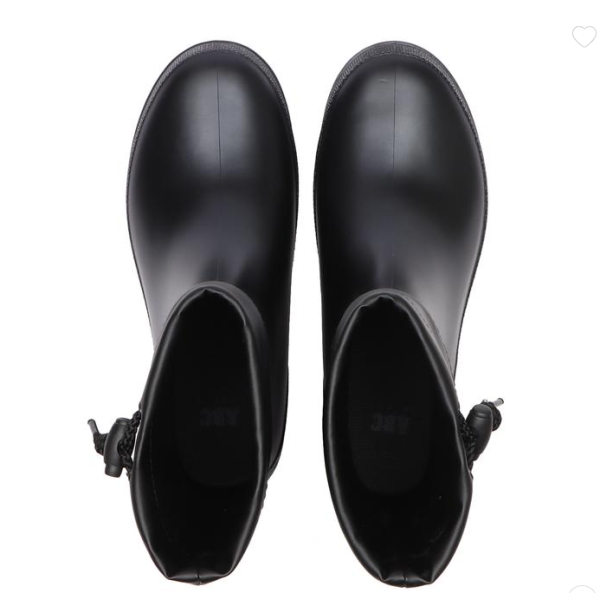  輕量中長筒雨/雪靴 (圖:abc-mart)