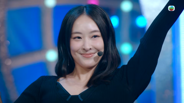 臥底嬌娃｜陳瀅「黃金32C」低胸震撼畫面引爆迴響 劇組清場拍攝保障私隱