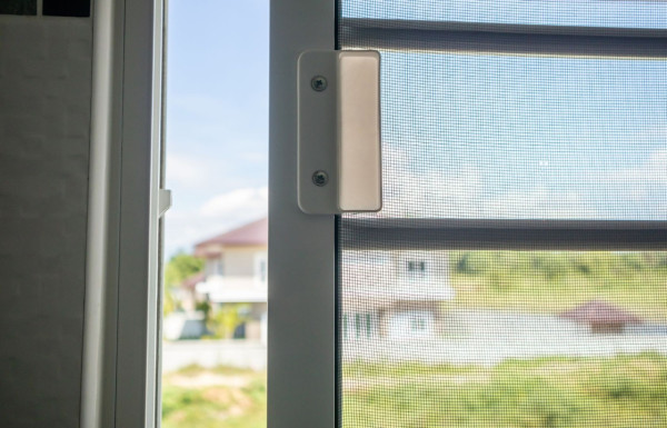 抽濕機抽極唔乾？專家揭1個致命錯誤：等於同全香港交換濕氣！附慳電大法