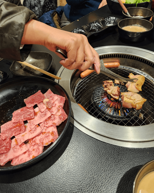 【大阪美食2026】心齋橋、道頓堀燒肉店7選！A5黑毛和牛/無限時任食/0食到飽 