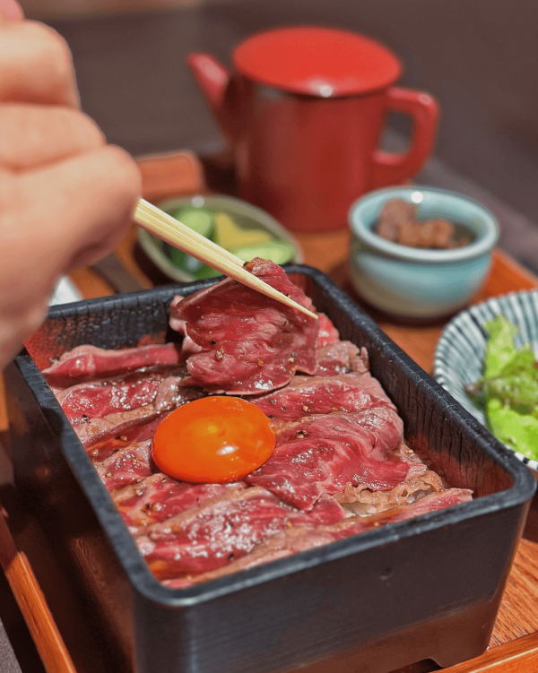 【大阪美食2026】心齋橋、道頓堀燒肉店7選！A5黑毛和牛/無限時任食/0食到飽 