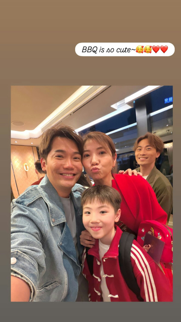 狄波拉豪請《中年好聲音》家族團拜!狂派六合彩豪送LV禮物人人有份極誇張