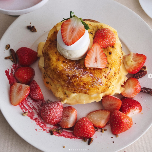 Café & Books Bibliotheque(圖片來源:Instagram@bibliotheque_jp) 福岡甜品Cafe推介|遊福岡必食10大神級甜品私藏推介 全日最強布丁附地址名單