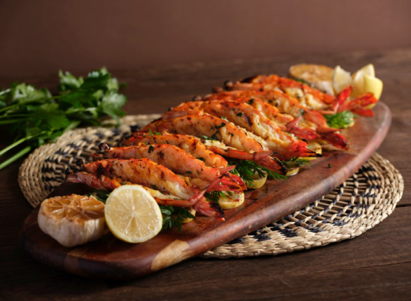 香港嘉里酒店「海洋珍饈盛宴」自助晚餐  每位送海鮮拼盤／任食逾30款海鮮美食