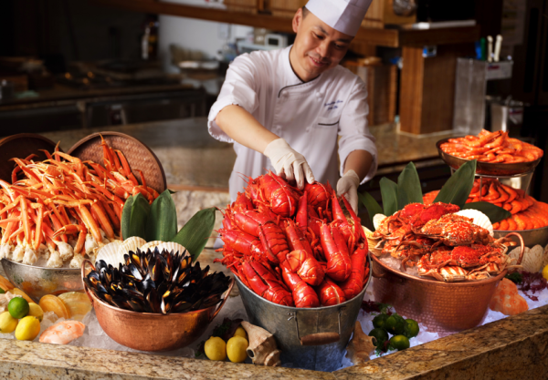 香港嘉里酒店「海洋珍饈盛宴」自助晚餐  每位送海鮮拼盤／任食逾30款海鮮美食