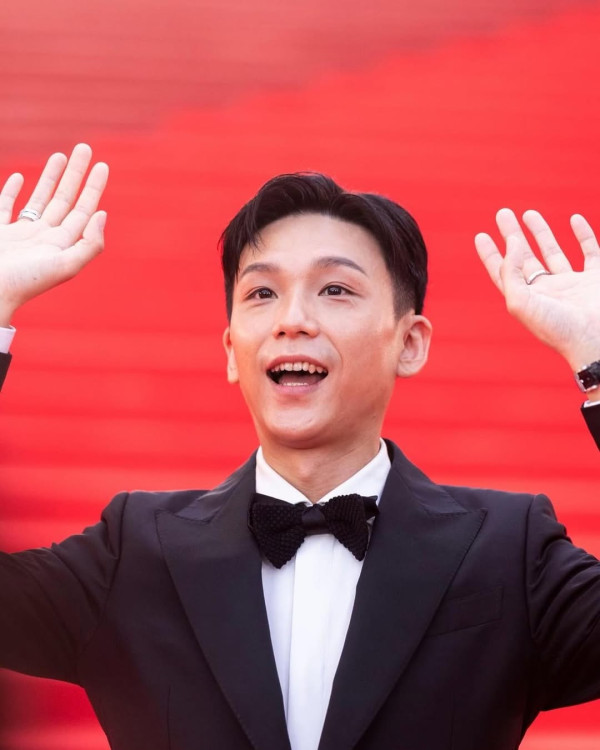 夜王｜「太子峰」盧鎮業賤精演技爆紅！入行逾15年屢獲金像獎提名 與廖子妤低調戀近9年