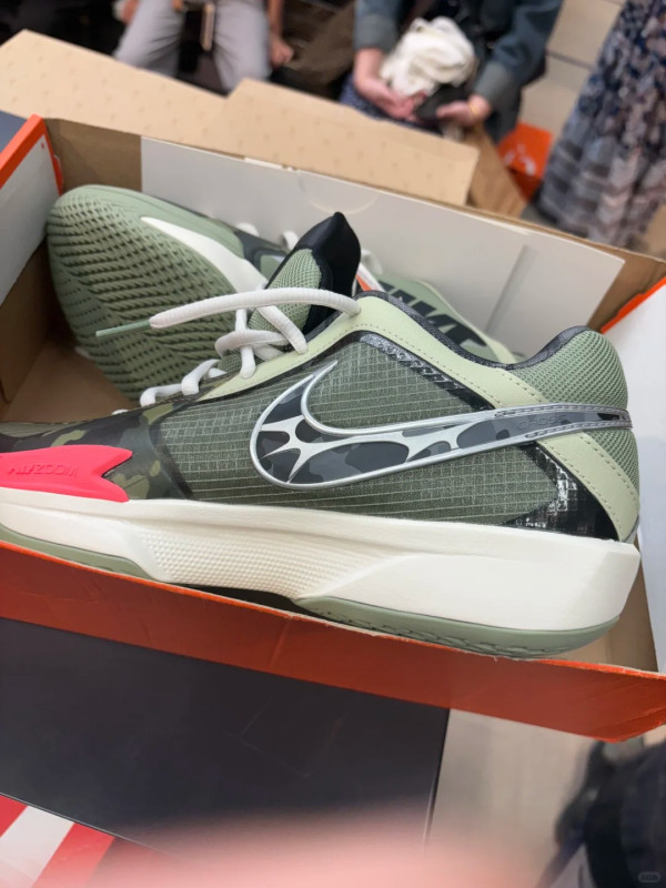 東薈城Adidas開倉波鞋買1送1兼額外半價！網民直擊$599兩對靚款極易襯