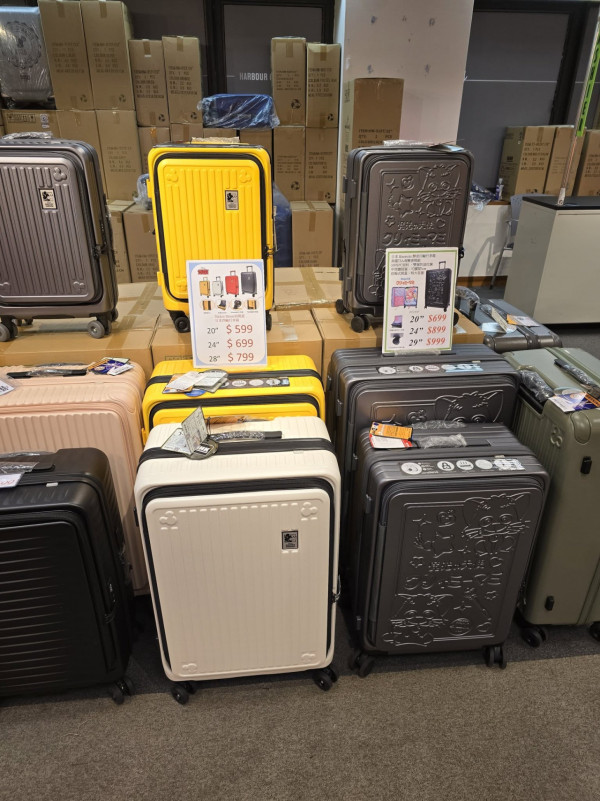 尖沙咀海港城名牌開倉低至2折！行李箱最平$199 行山露營用具勁減逾$2,000