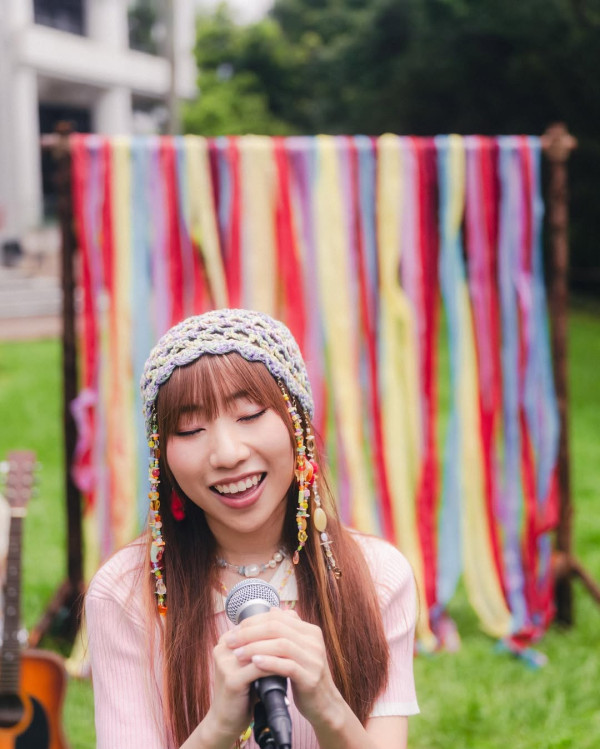 夜王｜麗英演侍應「結衣」爭下海飆日文勁搶鏡「全死角美少女」躍升影壇新星！