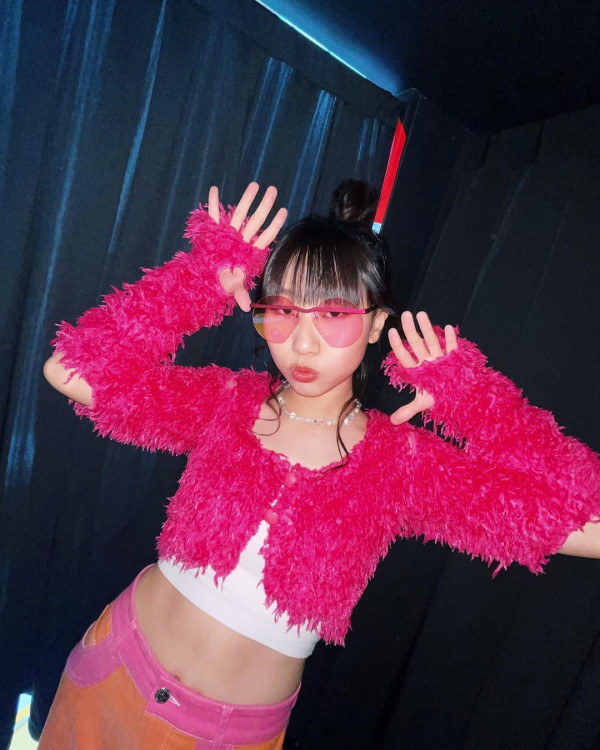 夜王｜麗英演侍應「結衣」爭下海飆日文勁搶鏡「全死角美少女」躍升影壇新星！