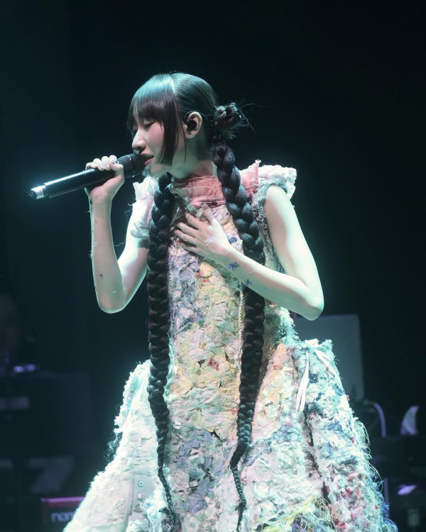 夜王｜麗英演侍應「結衣」爭下海飆日文勁搶鏡「全死角美少女」躍升影壇新星！