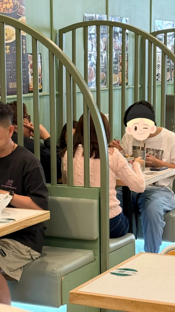 謝安琪爆喊送別大仔澳洲留學！畫面極洋蔥！張繼聰撰千字文流露父愛惹共鳴