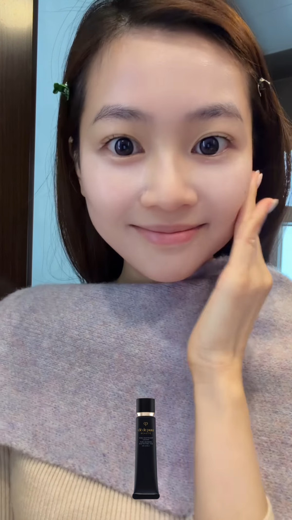 郭柏妍教化妝揭最真實素顏驚為天人！網民竟踩畫蛇添足：拜託以後唔好化