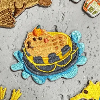 海洋公園紀念品驚現「逆天神作」！超靚動物投射燈掀瘋搶 網民讚：終於放低偶包