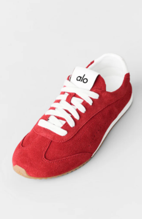 (圖: aloyoga) 首爾打卡地標!Alo獨棟旗艦店登陸江南 Jisoo聯名粉紅波鞋超搶手 落機第一站掃貨