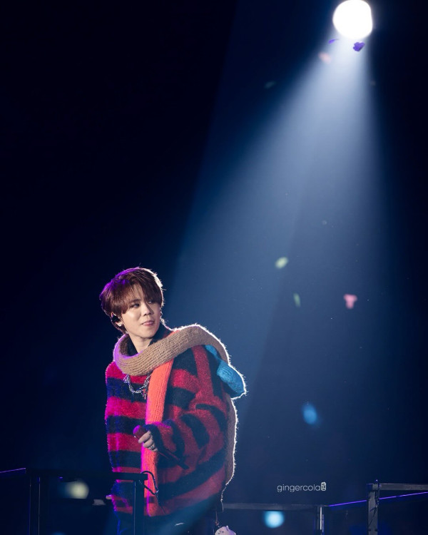 姜濤林峯罕有世紀同框合照惹熱議!26歲 vs 46歲兩代偶像男神空降晚宴合體