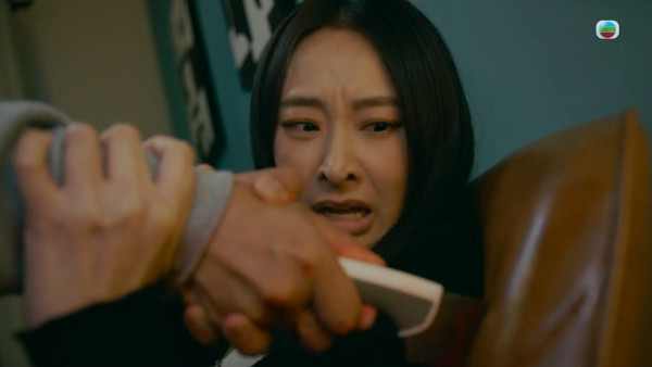 臥底嬌娃｜陳瀅「黃金32C」低胸震撼畫面引爆迴響 劇組清場拍攝保障私隱