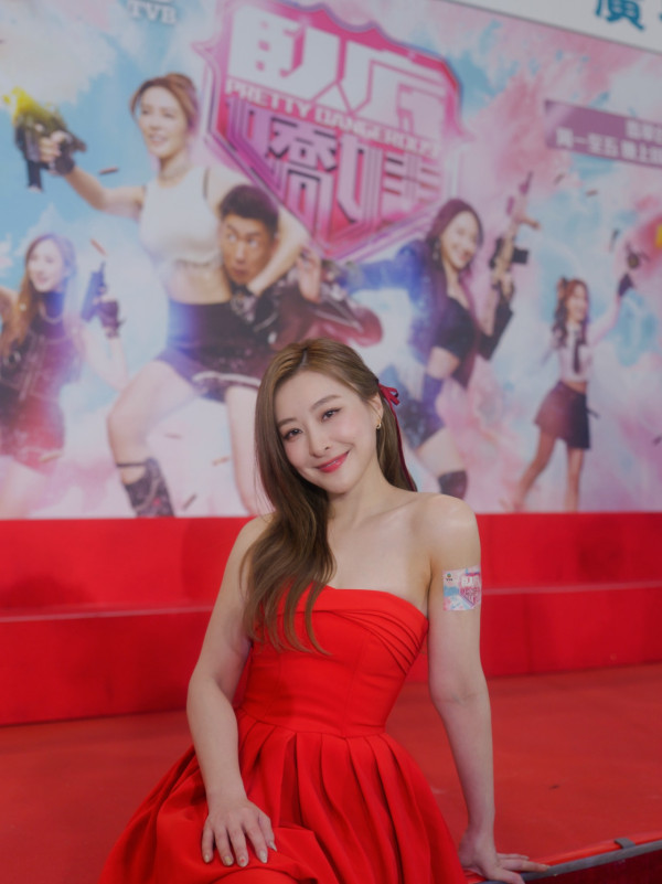 臥底嬌娃｜陳瀅「黃金32C」低胸震撼畫面引爆迴響 劇組清場拍攝保障私隱