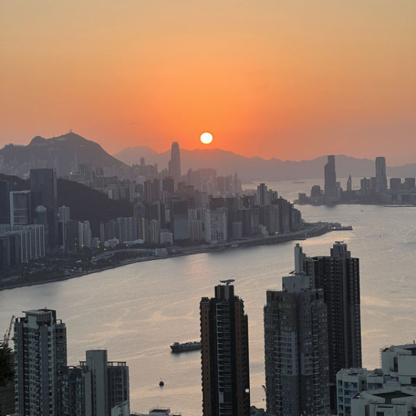 香港過夜僅$1蚊？小紅書瘋傳市中心隱藏玩法 有齊包廂+沖涼房 網民：正過重慶大廈