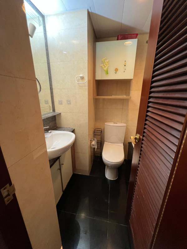 619呎堅尼地城海景3房 用傢俬/石膏板間房超慳位！玻璃摺窗/掩門打造半開放式廚房