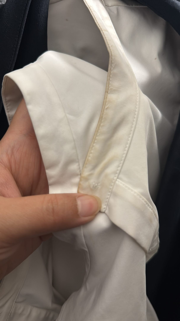 唔止洗鞋！呢款$36洗面奶變「最強去漬神器」實測白衫去黃30秒還原 網民：洗乜都好用