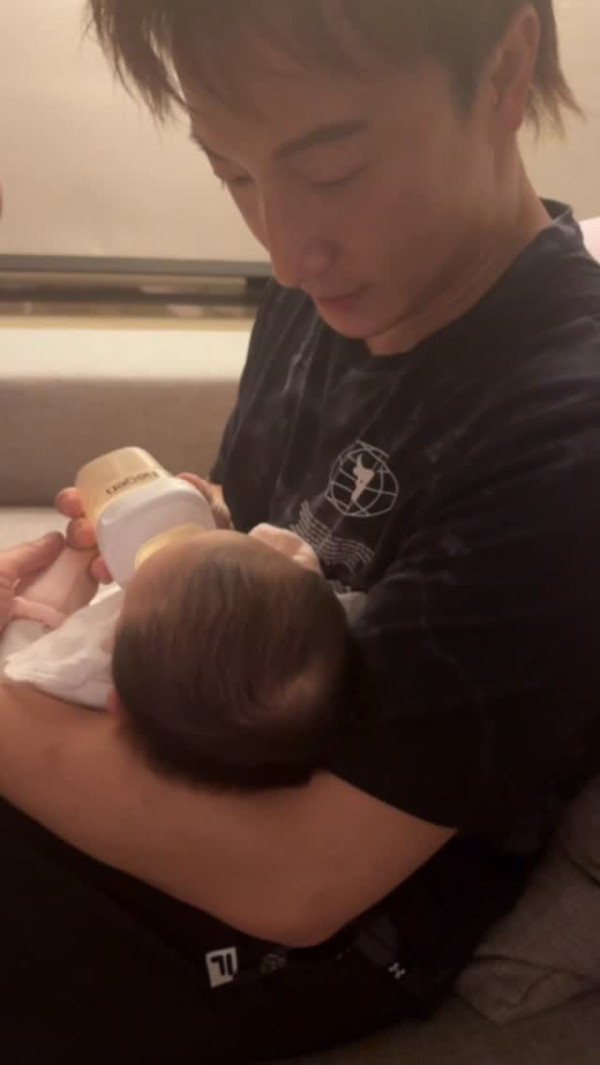 方力申46歲生日首度公開愛女中文名！父愛滿瀉拆解Family密碼預告追第二胎