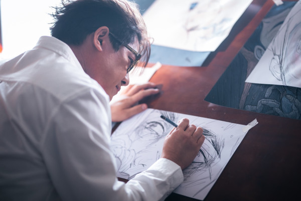 羅啟豪新歌《月球上的藍玫瑰》MV上架！邀張紋嘉做女主角兼辦畫畫比賽