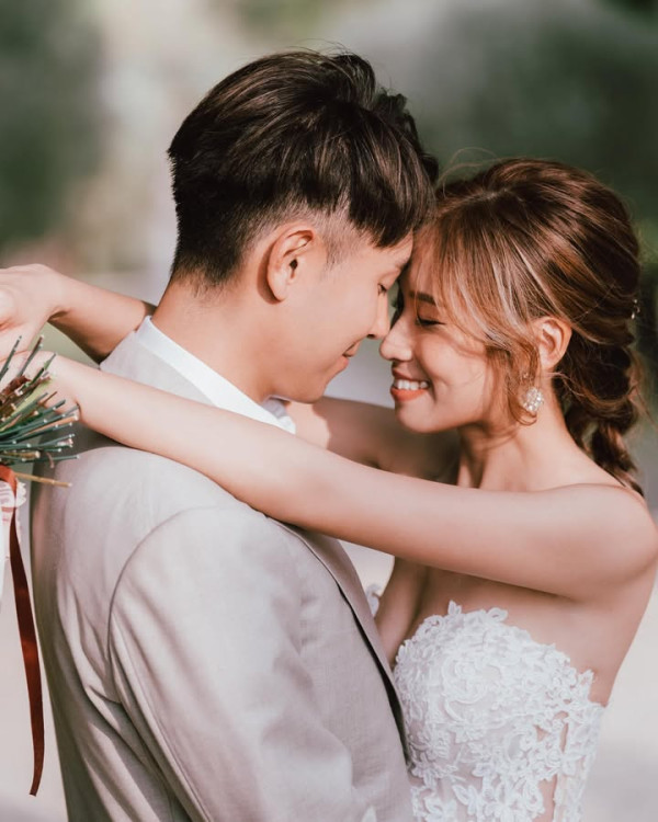 大龍鳳｜前昇女郎李曉欣閃嫁圈外老公後復出 過檔ViuTV擔正重磅新節目！