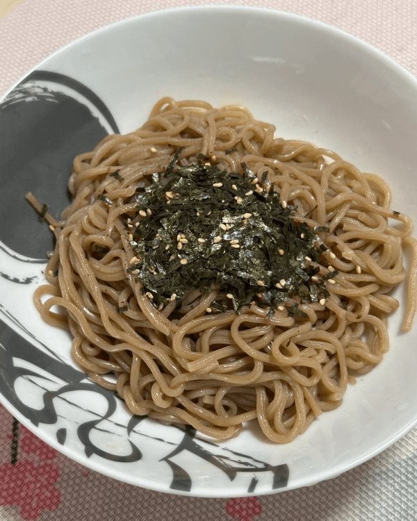 【韓國手信2026】 首爾必買8大零食手信推介!原顆水果糯米滋/爆紅奶油餅乾