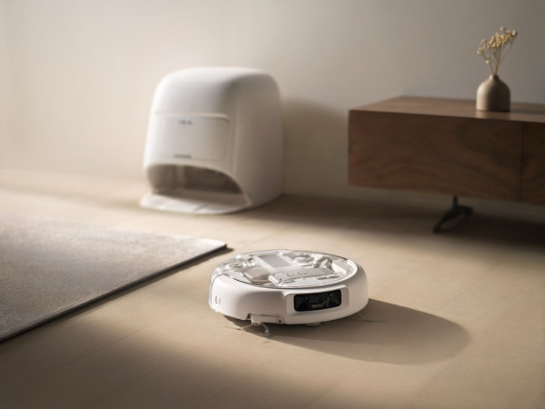 DJI 掃地機械人 ROMO 登陸香港！無人機「大腦」植入 創新「無濾網」自清潔系統 預售即減$XXX