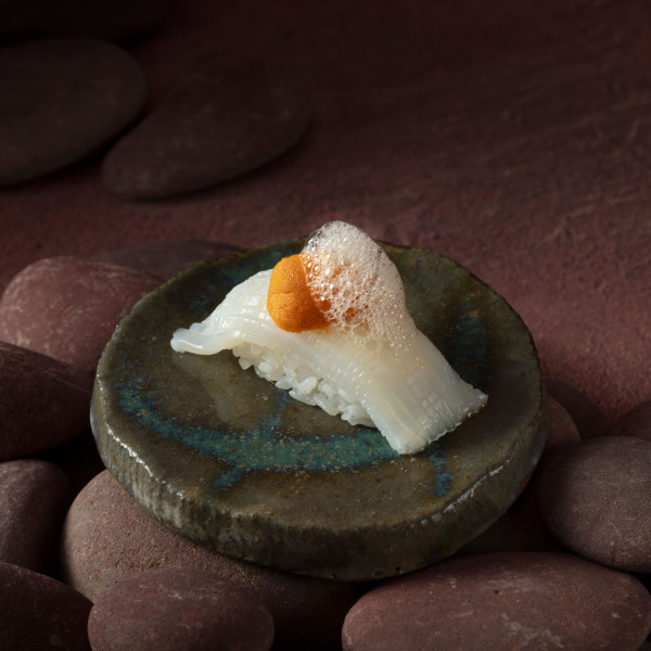 千両春日限定刺身盛壽司登場  櫻鯛／海膽泡沫壽司／黑松露鵝肝燒蠔