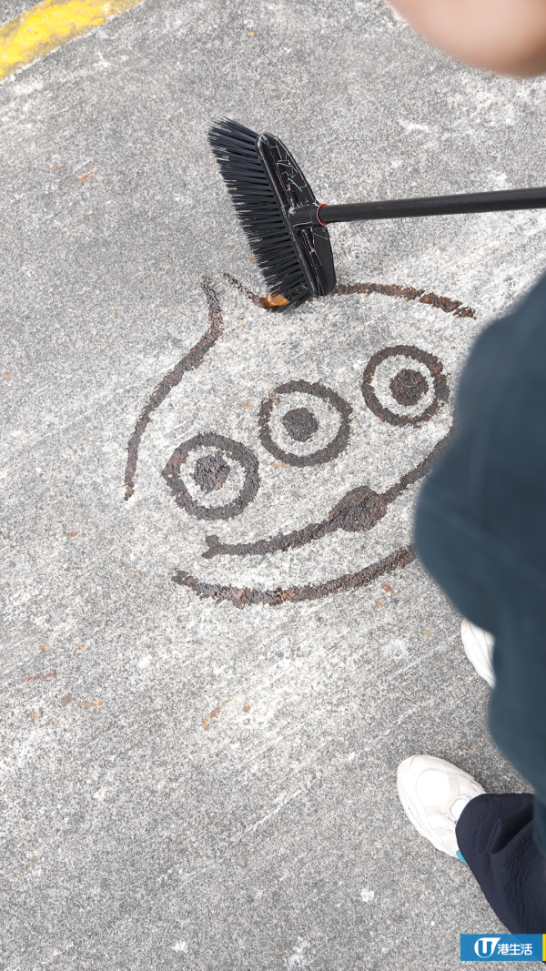 唔使識畫畫都畫得？專訪迪士尼前職員解密「掃把地畫」！最難忘遊客企足兩小時拍片