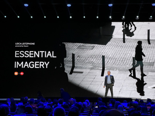 MWC 2026直擊｜Leica Leitzphone 正式登場：機身自帶「實體機械轉盤」 完美模擬 M3 經典手感 呢啲先係奶味！？